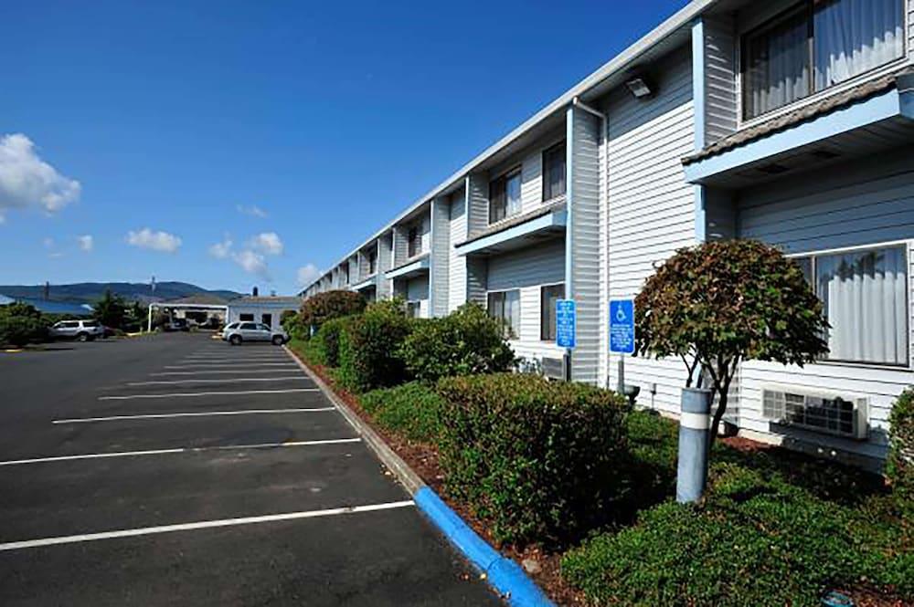 The Tillamook Inn Exteriör bild