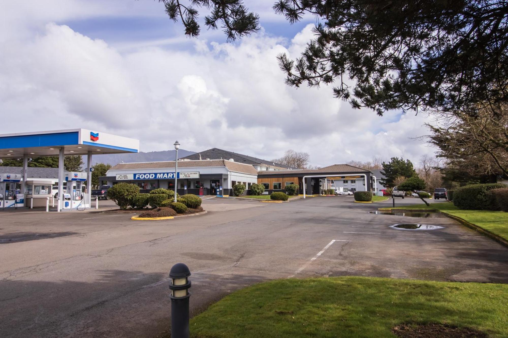 The Tillamook Inn Exteriör bild